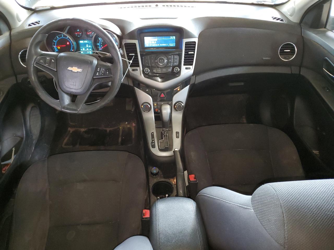 2015 Chevrolet Cruze - Image 8