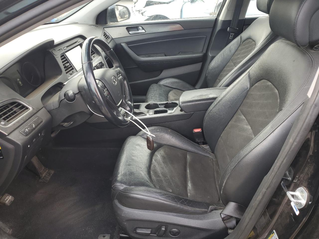 2015 Hyundai Sonata - Image 7