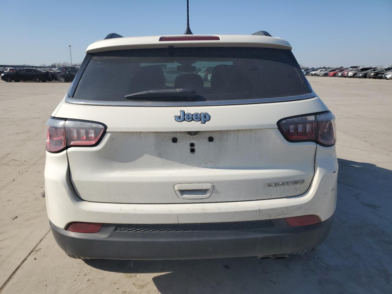 2020 Jeep Compass - Image 6