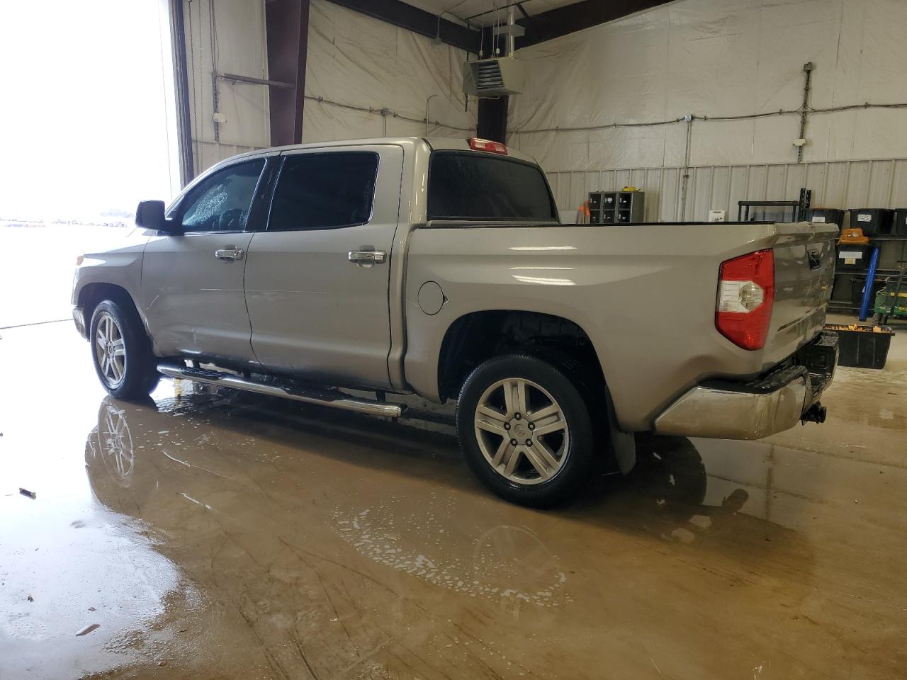 5TFEW5F18GX203317 TOYOTA TUNDRA 2016