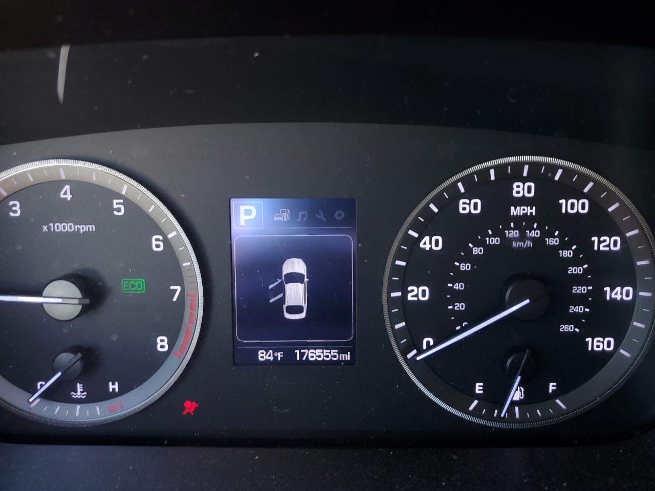 2016 Hyundai Sonata - Image 9