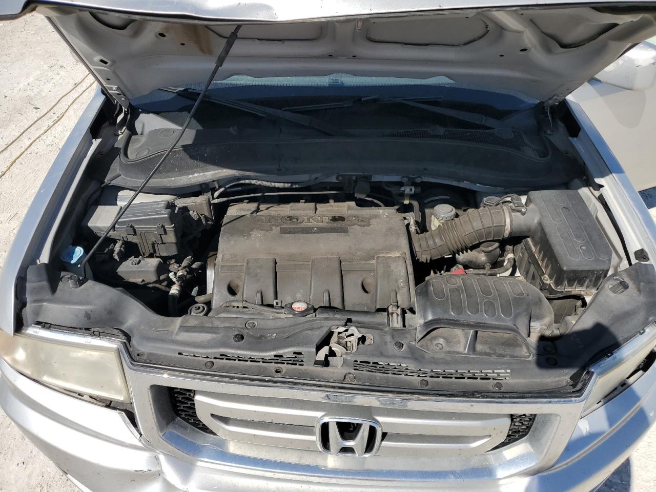 2009 Honda Ridgeline - Image 11