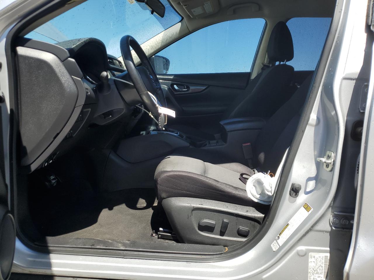 JN8AT2MT5HW405585 NISSAN ROGUE 2017