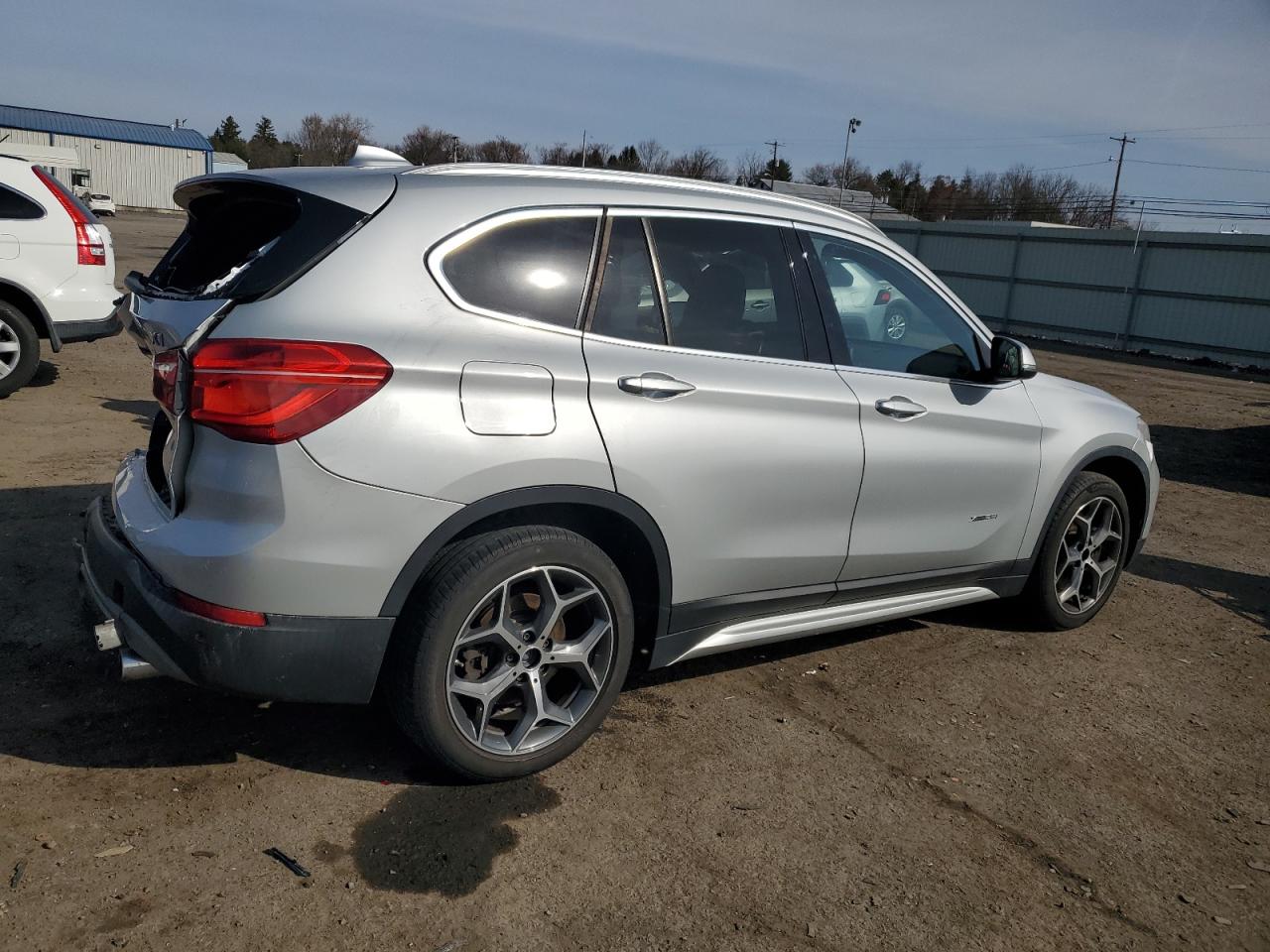 2016 BMW X1 - Image 3