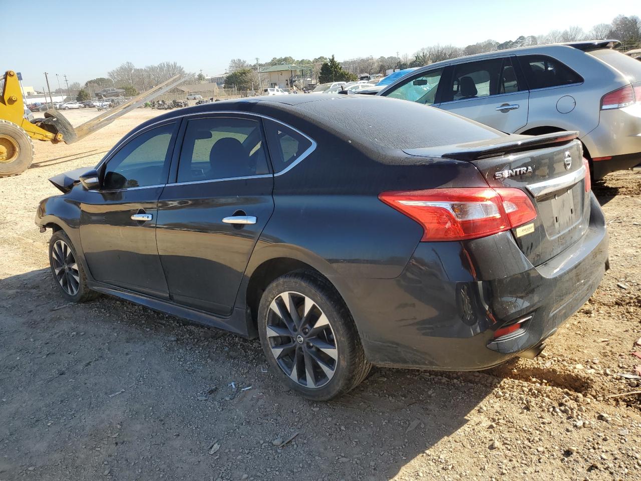 2018 Nissan Sentra - Image 2