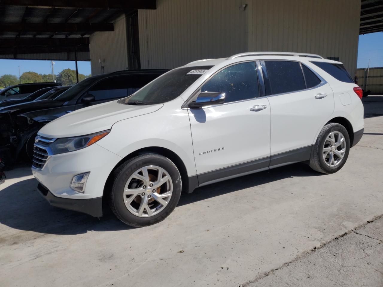 2GNAXMEV4J6199517 CHEVROLET EQUINOX 2018