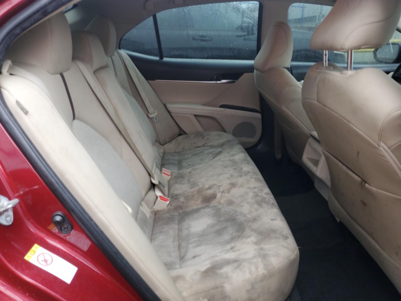 4T1B11HK1JU528492 TOYOTA CAMRY 2018
