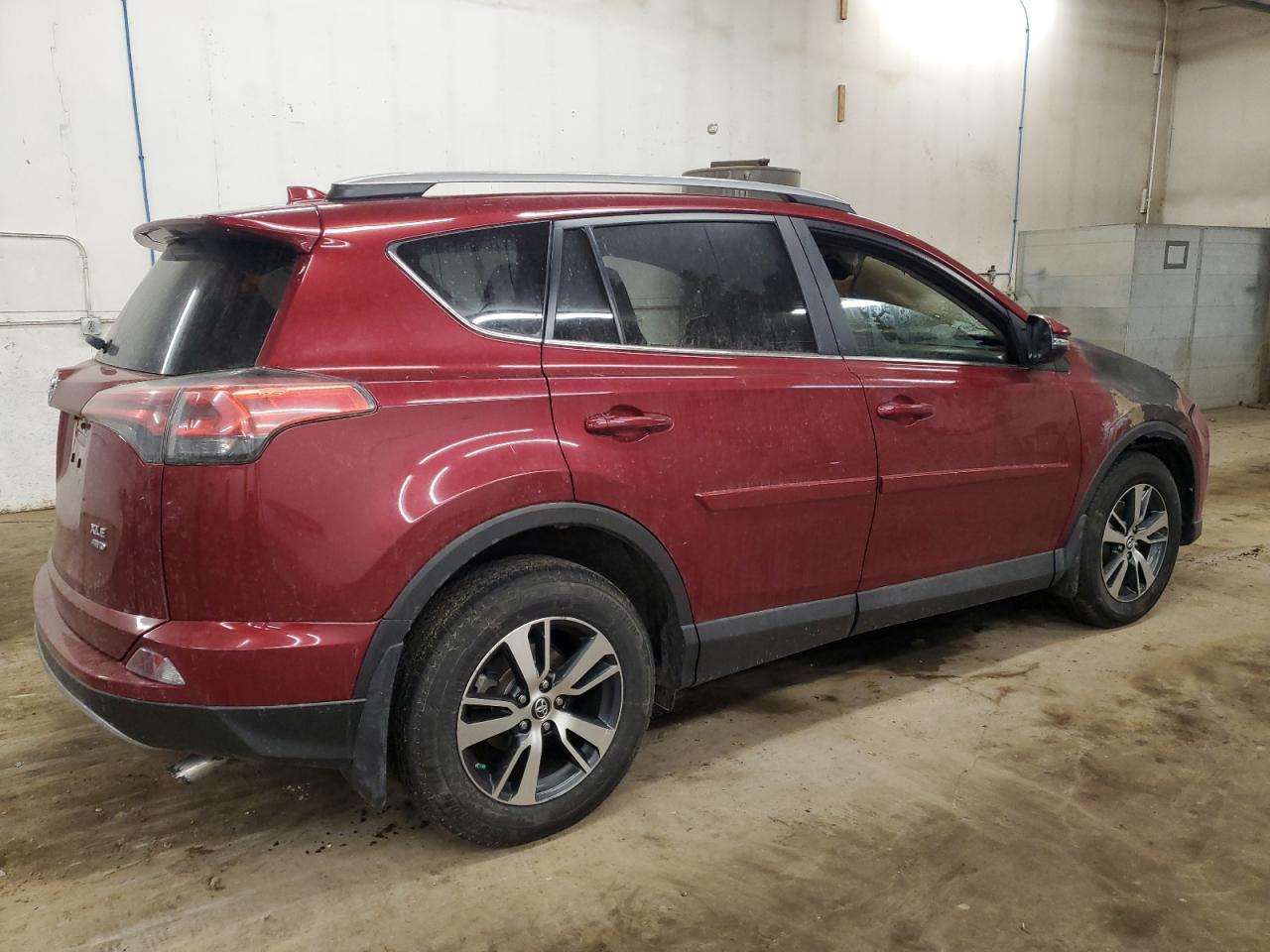 2018 Toyota RAV 4 - Image 3
