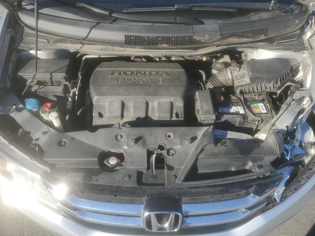 2015 Honda Odyssey - Image 12