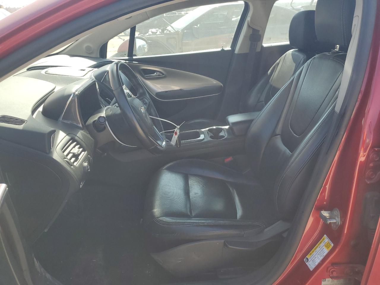 2012 Chevrolet Volt - Image 7
