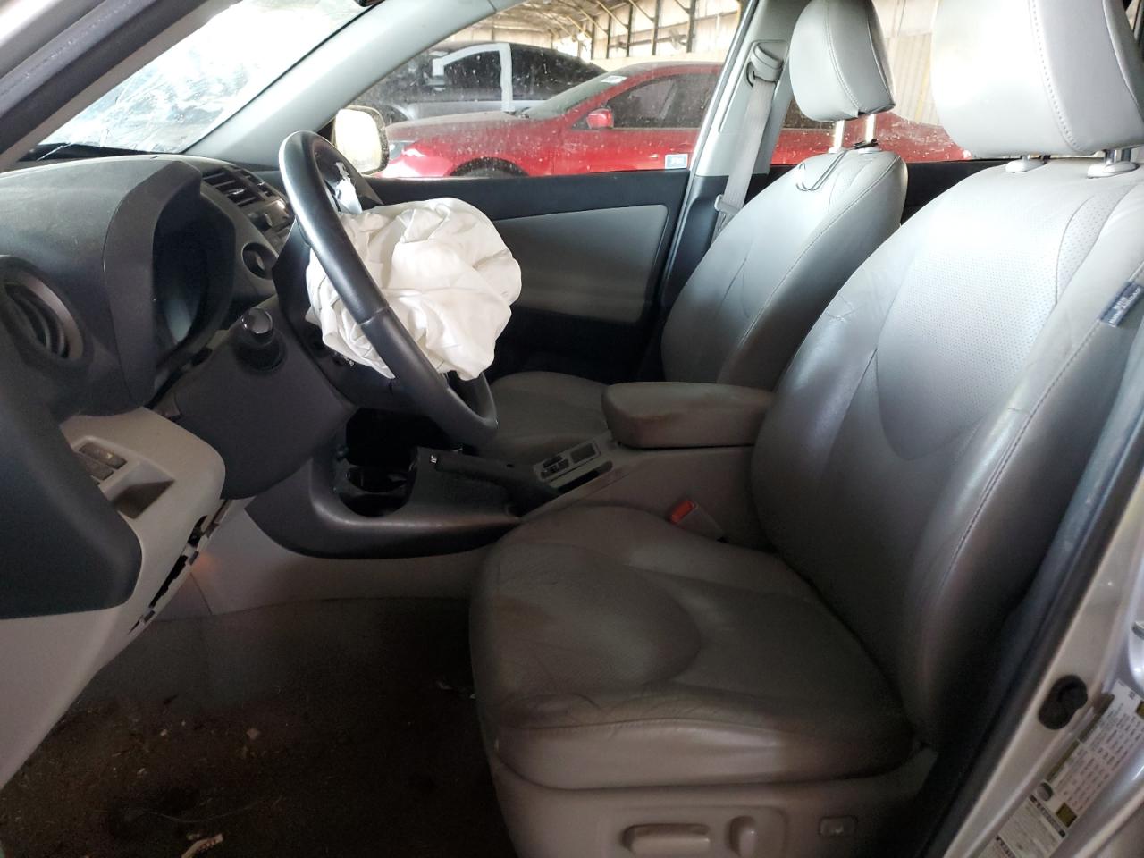 2010 Toyota RAV 4 - Image 7