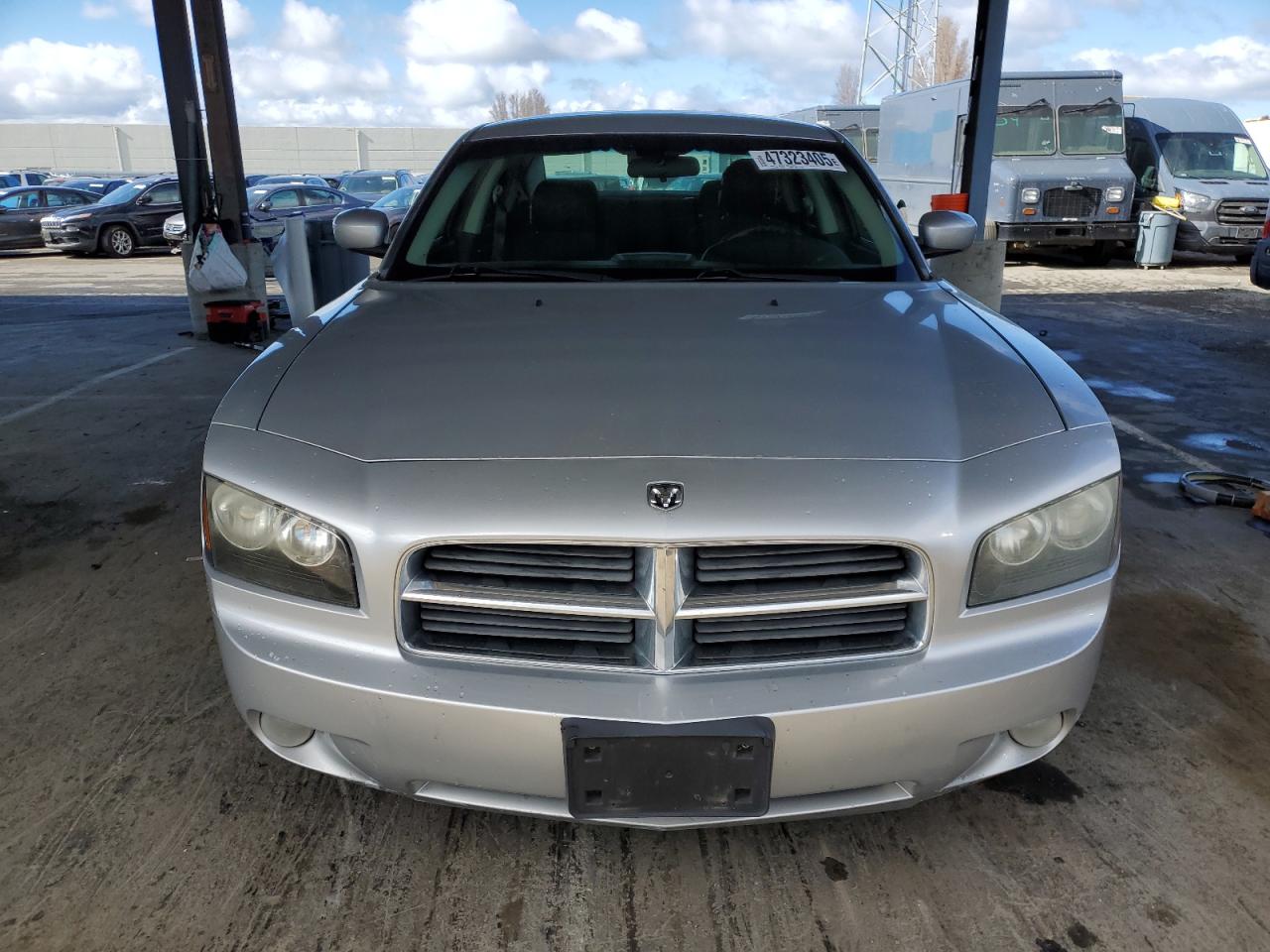 2010 Dodge Charger - Image 5