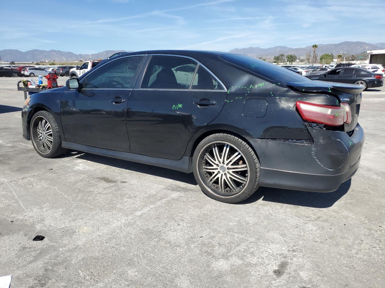 2007 Toyota Camry - Image 2