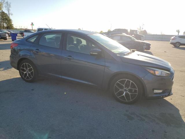  FORD FOCUS 2018 Granatowy