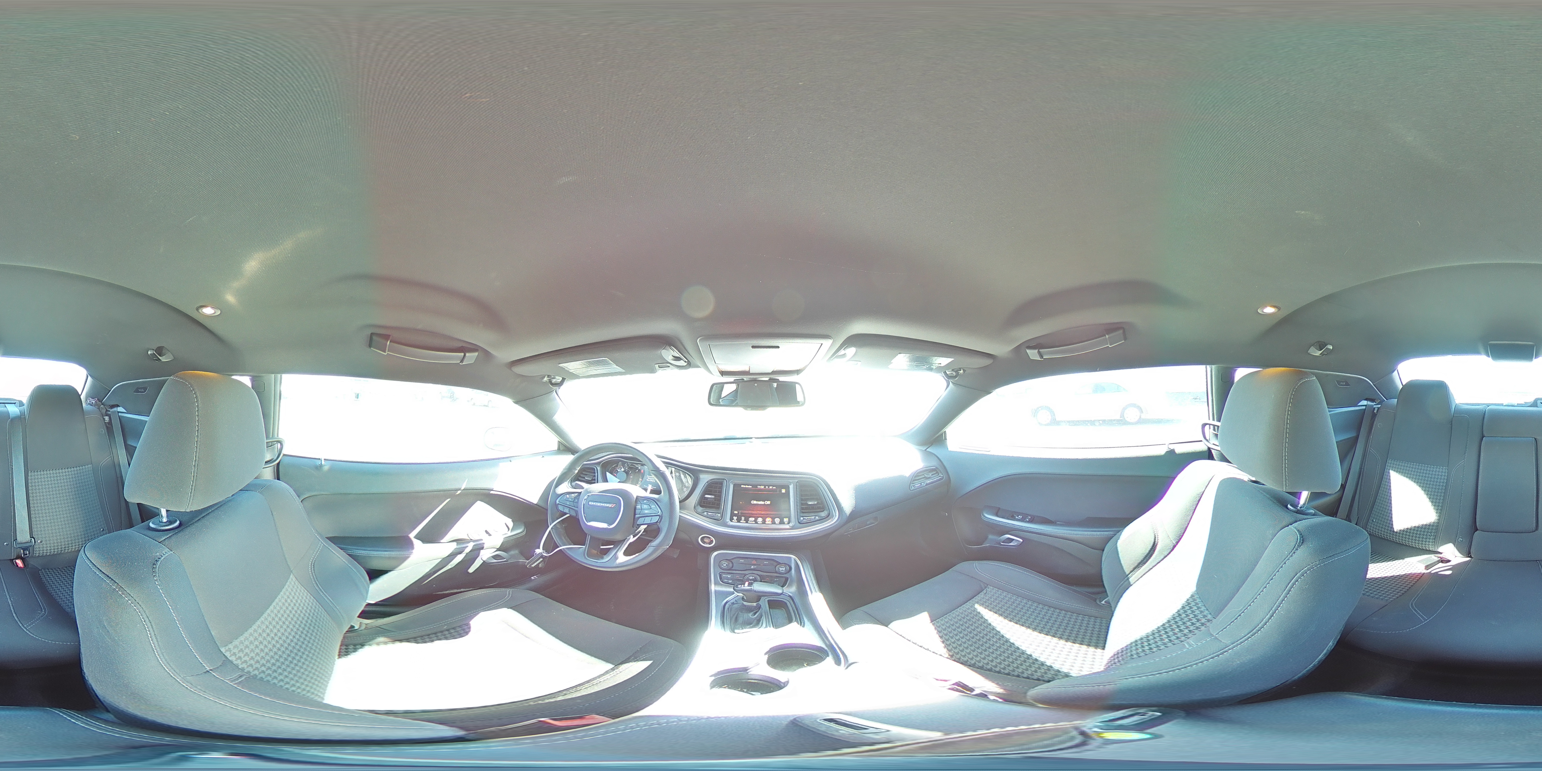 2016 Dodge Challenger - Image 15