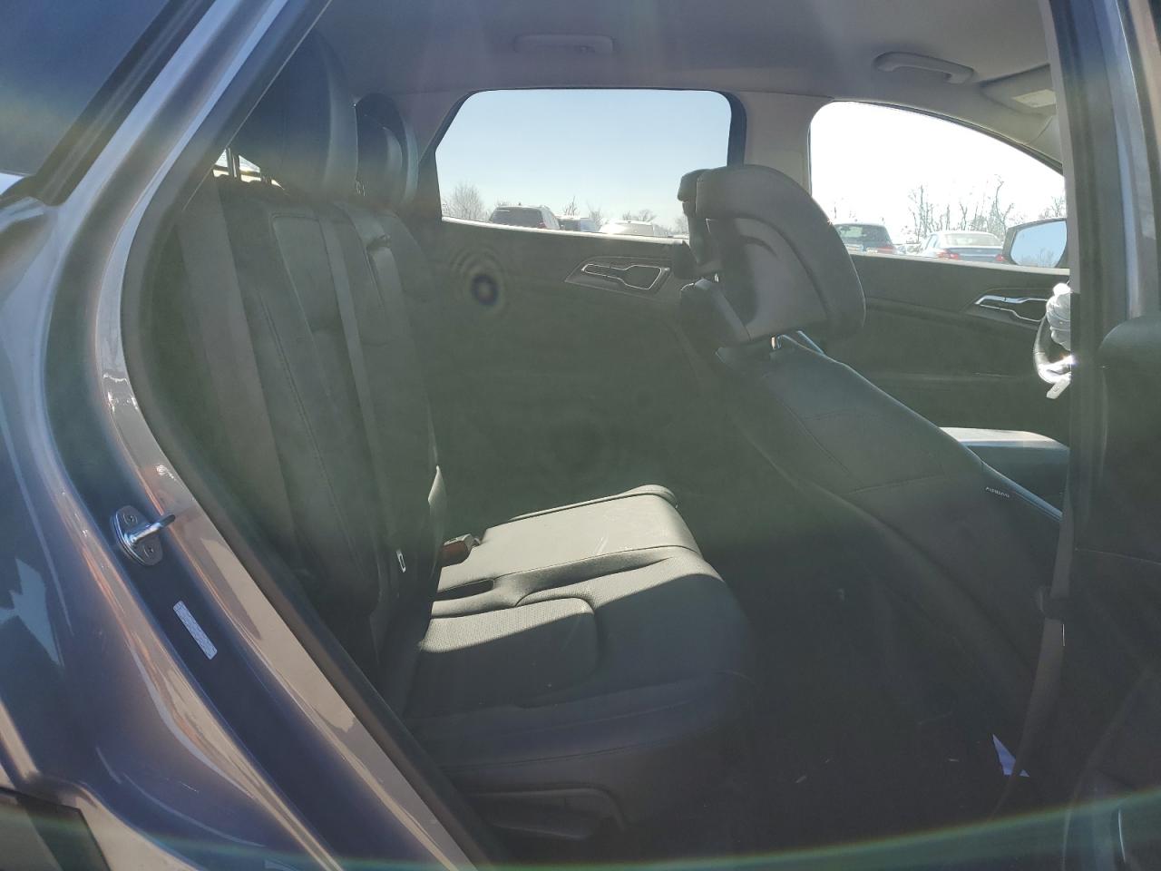 2023 Kia Sportage - Image 12