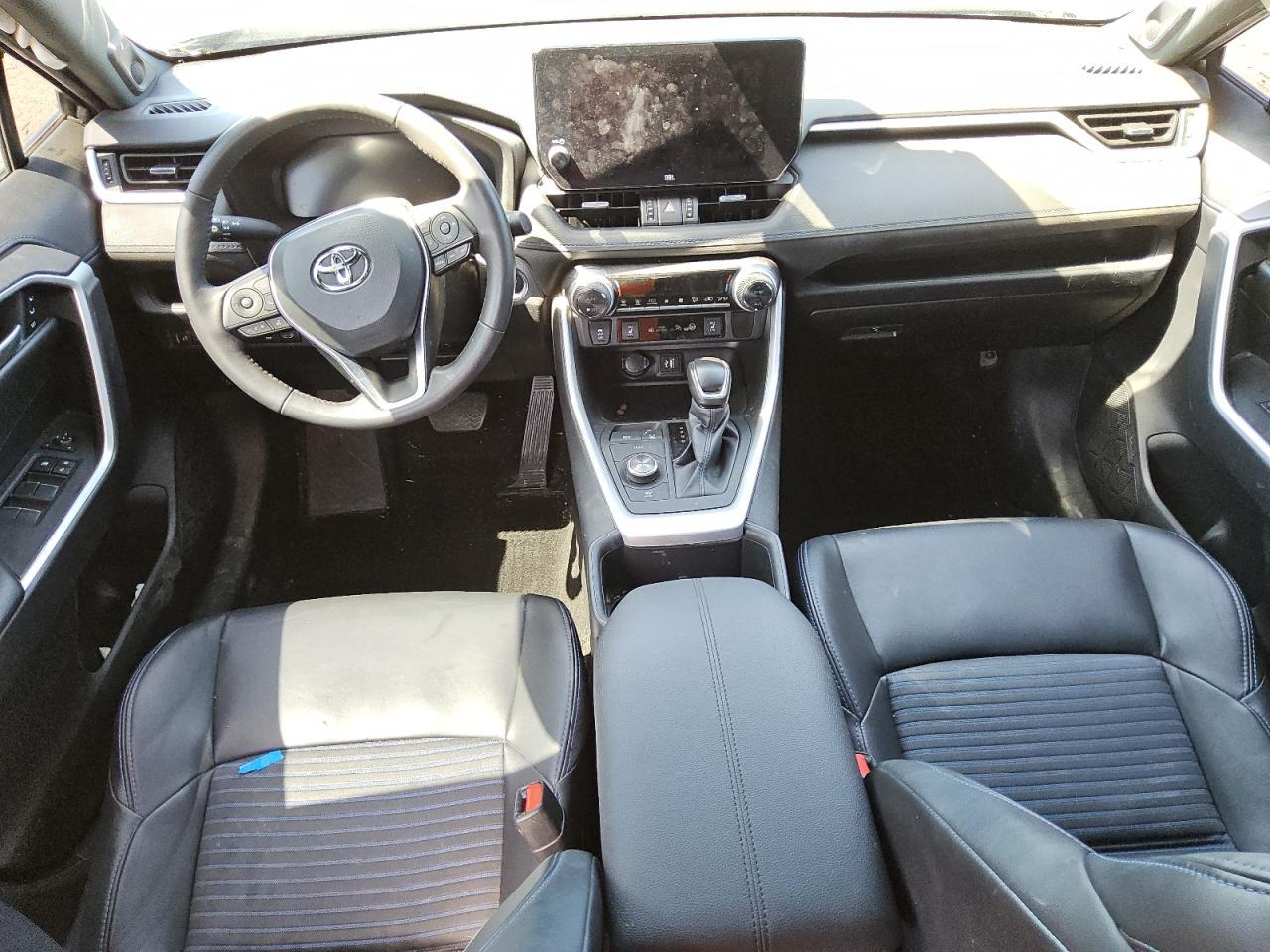 4T3E6RFV7RU142432 TOYOTA RAV4 2024