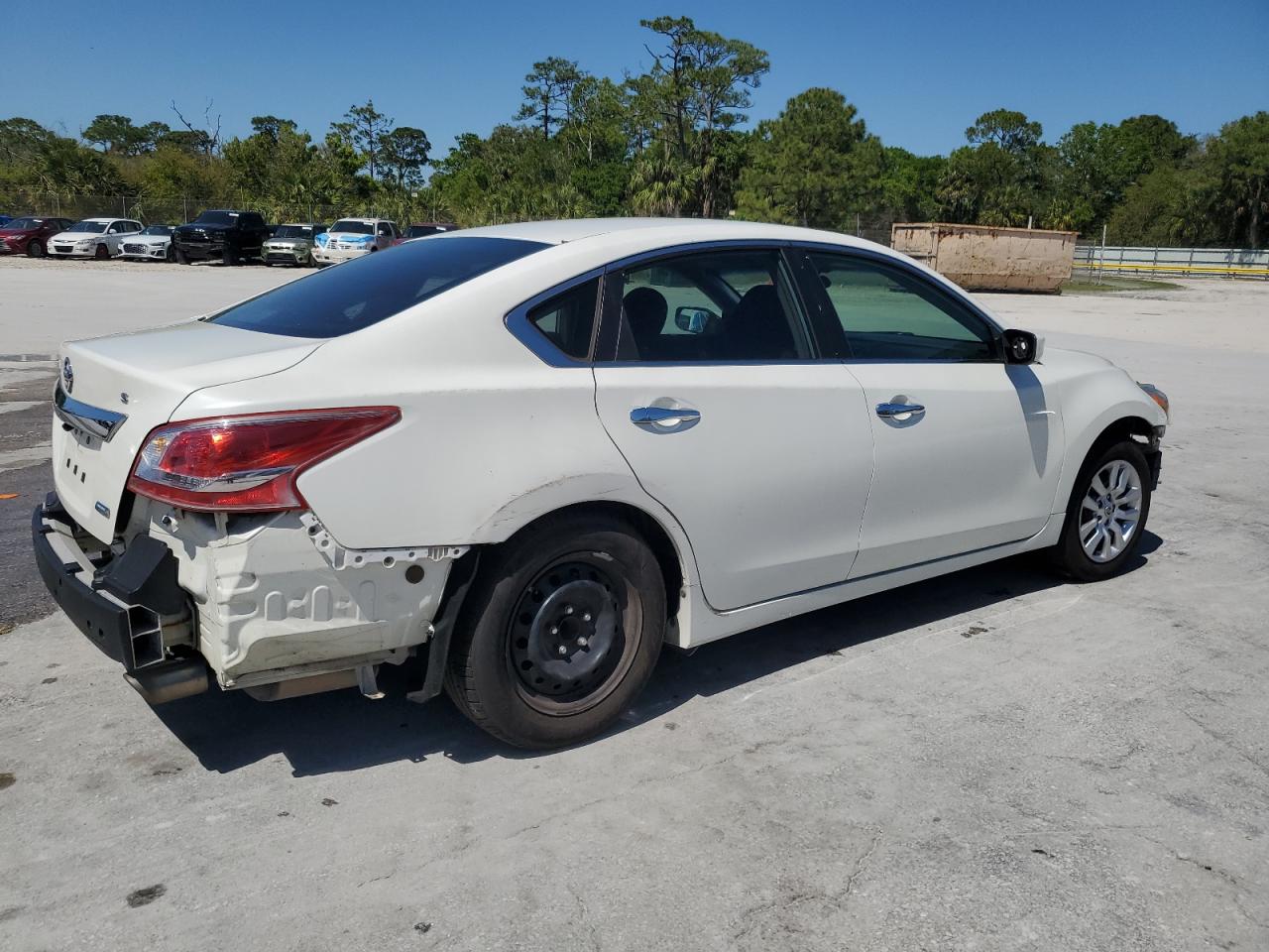 2013 Nissan Altima - Image 3