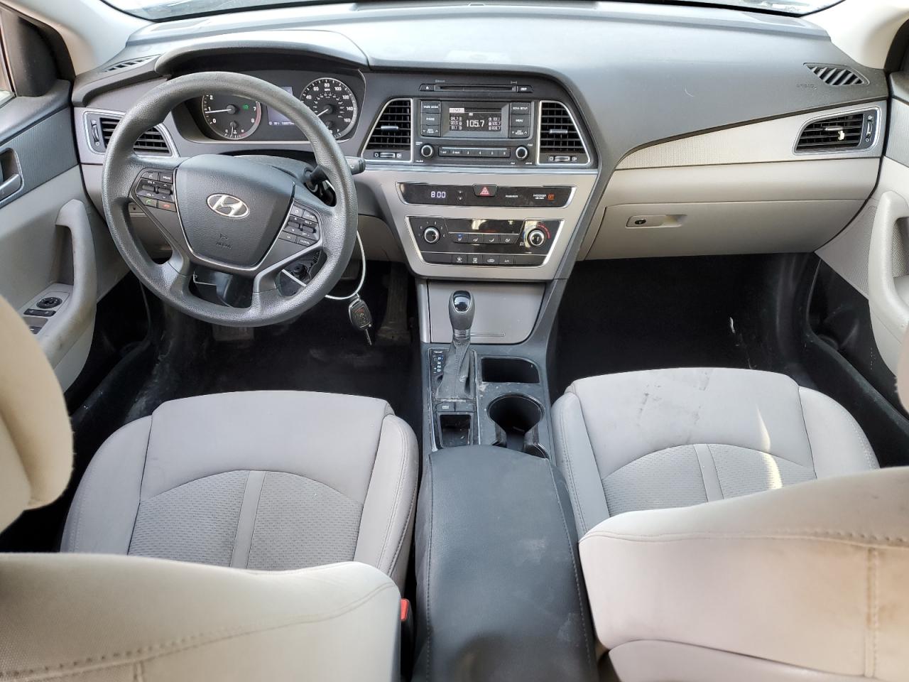 2016 Hyundai Sonata - Image 8