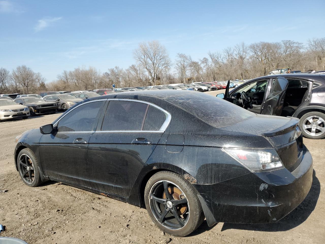 2009 Honda Accord - Image 2