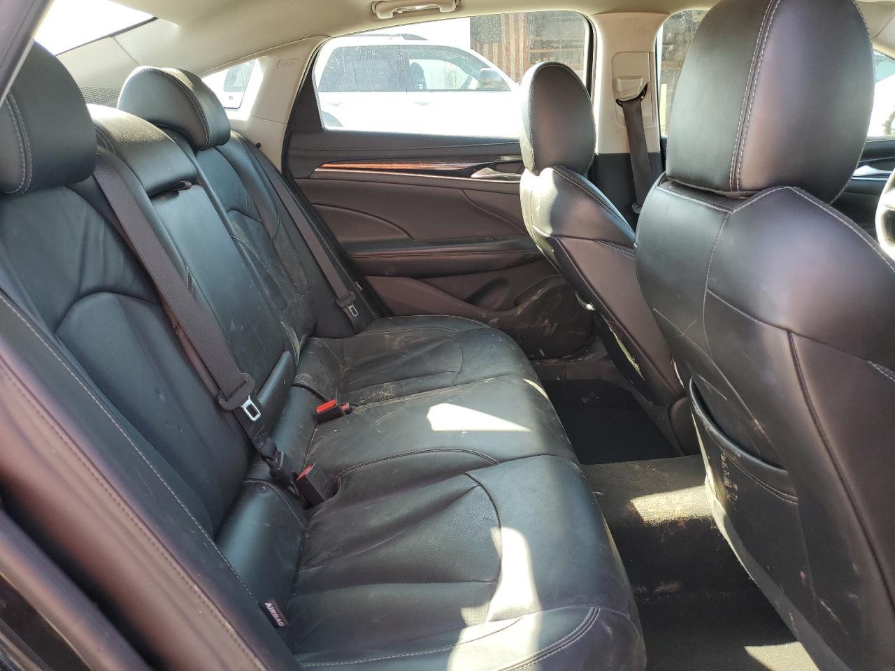 2017 Buick LaCrosse - Image 11