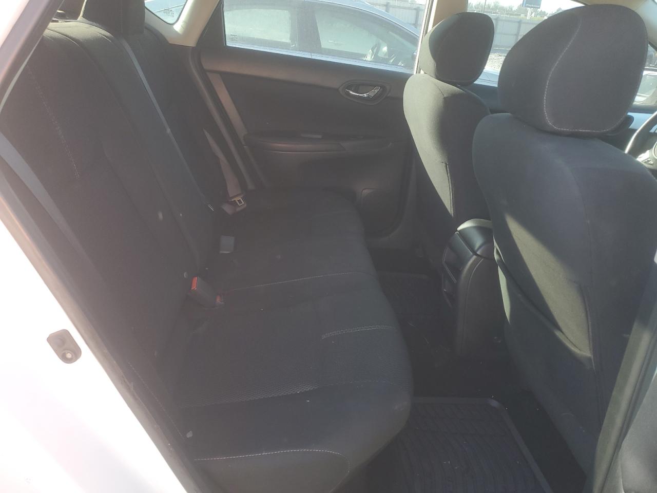 3N1AB7AP2JY310681 NISSAN SENTRA 2018