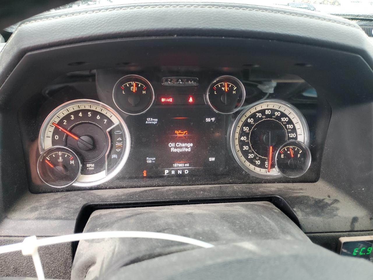 2016 RAM 1500 - Image 9