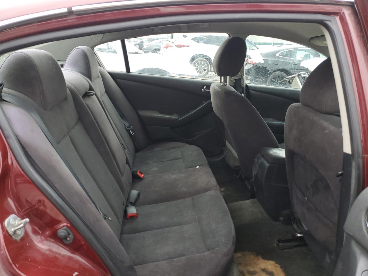 2012 Nissan Altima - Image 10