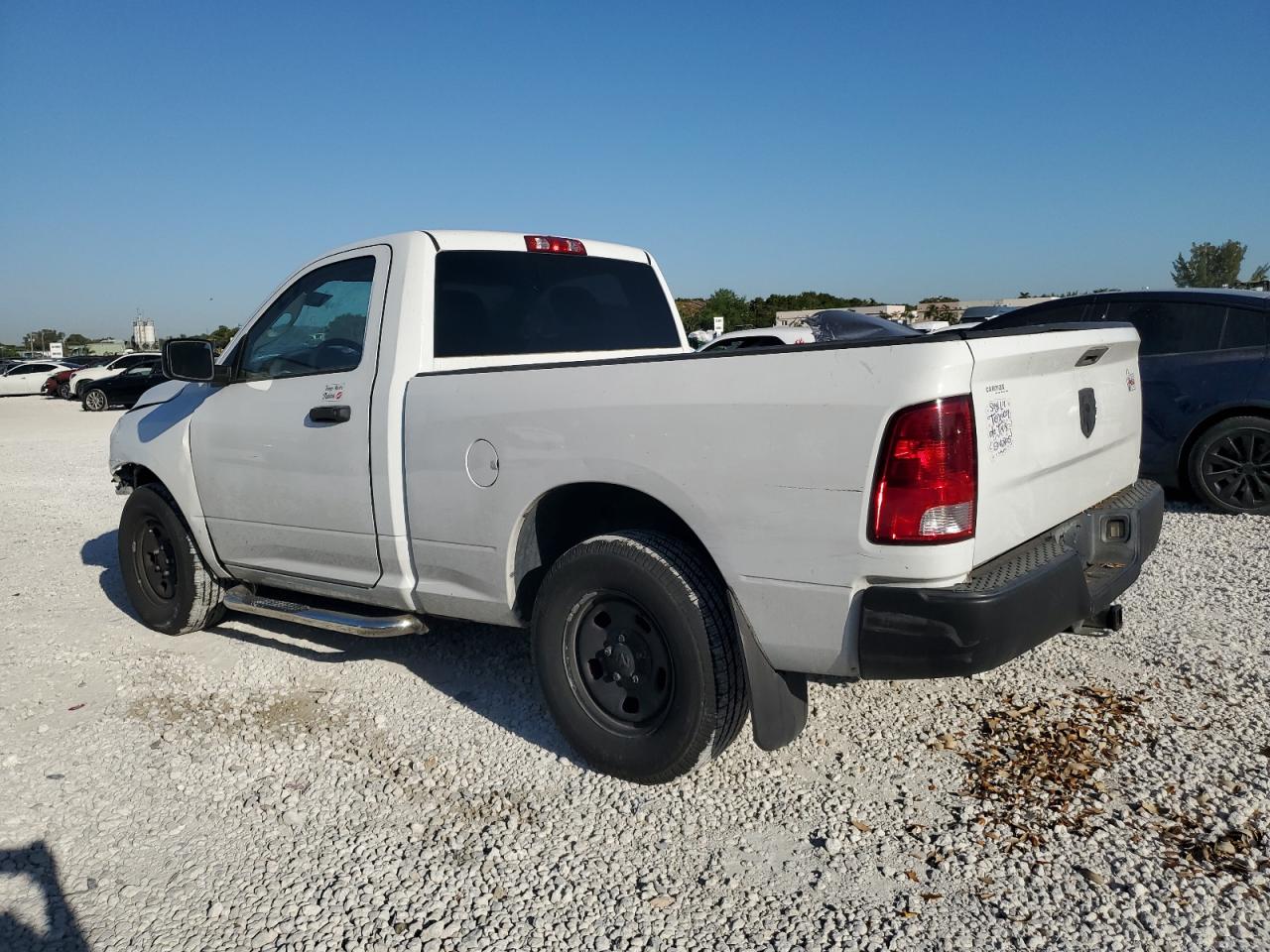 2014 RAM 1500 - Image 2