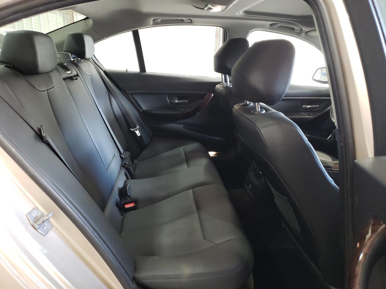 2014 BMW 3er - Image 10