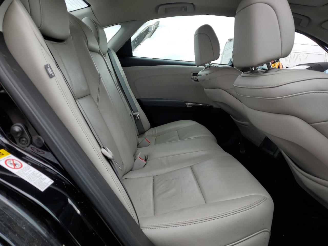 2013 Toyota Avalon - Image 11