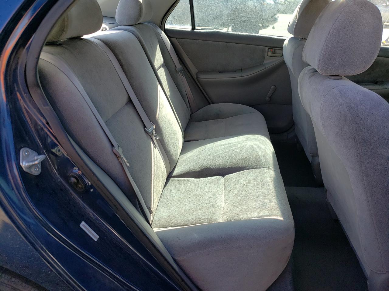 2003 Toyota Corolla - Image 11