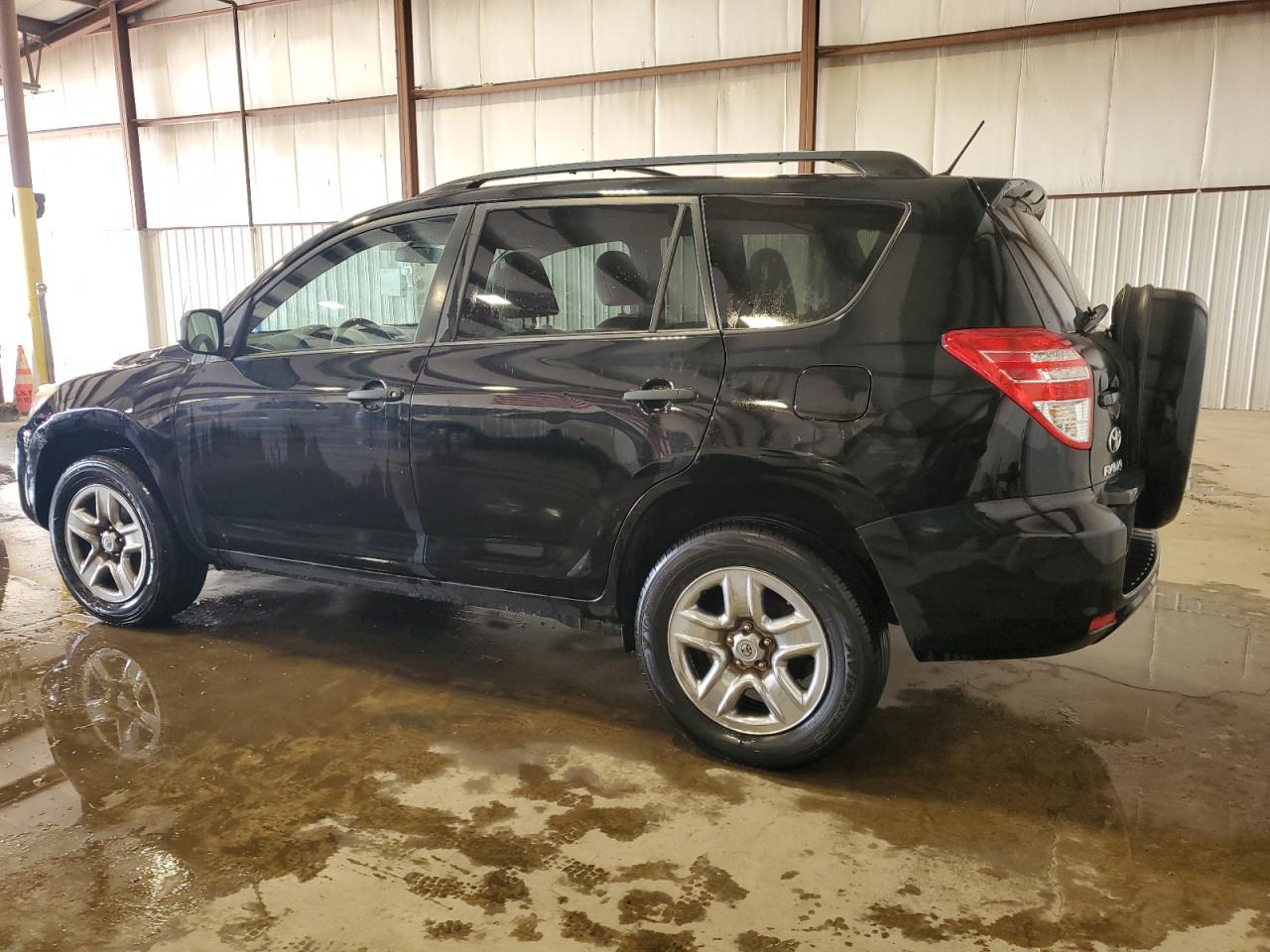 2012 Toyota RAV 4 - Image 2