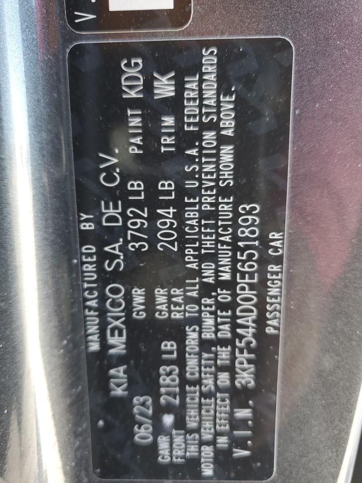 2023 Kia Forte - Image 13