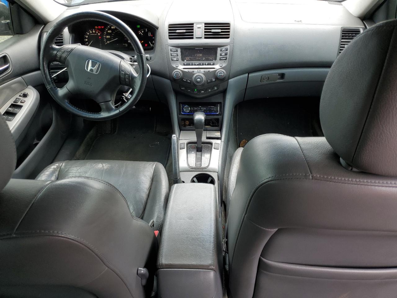 2007 Honda Accord - Image 8