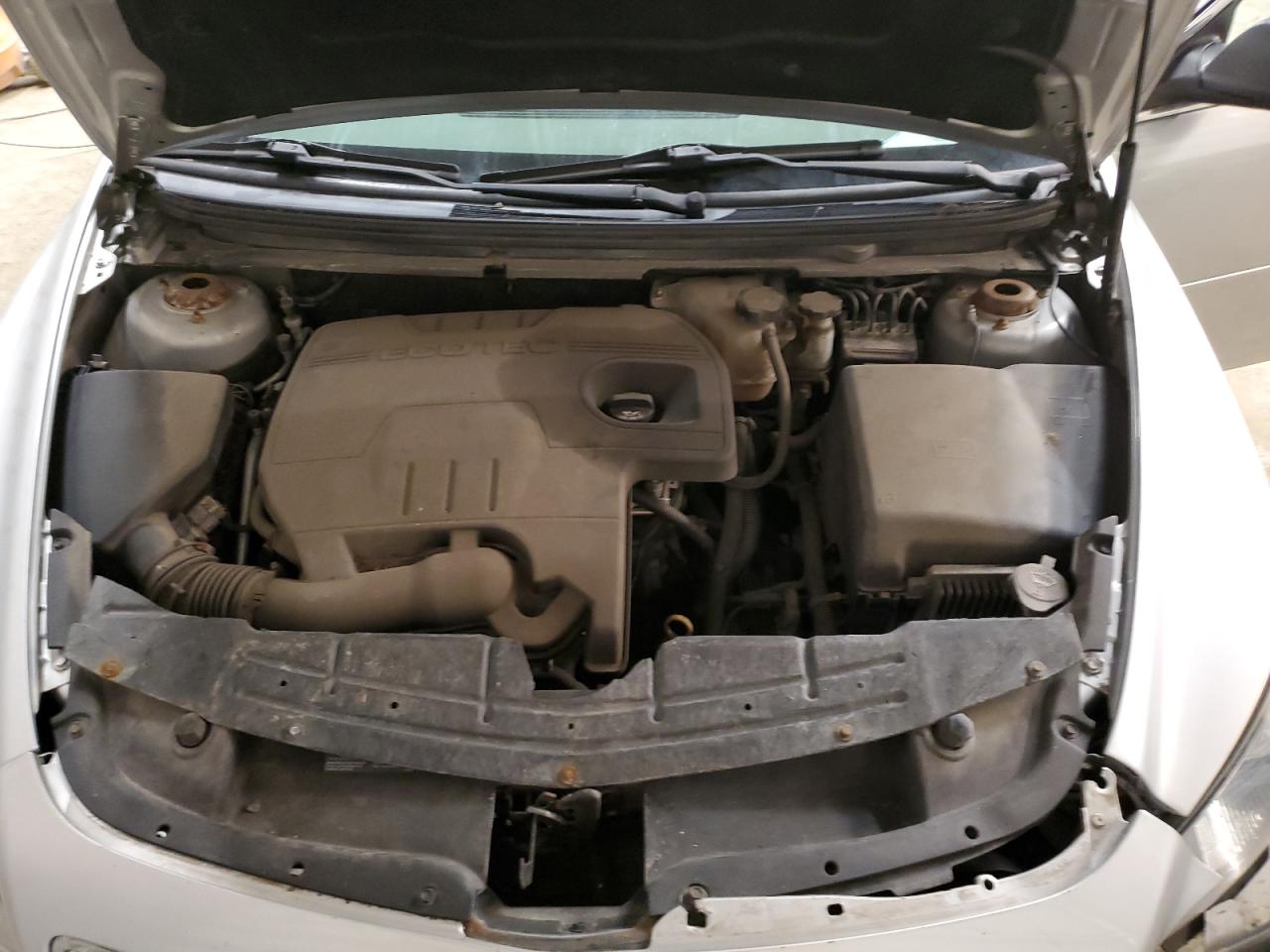 2012 Chevrolet Malibu - Image 11