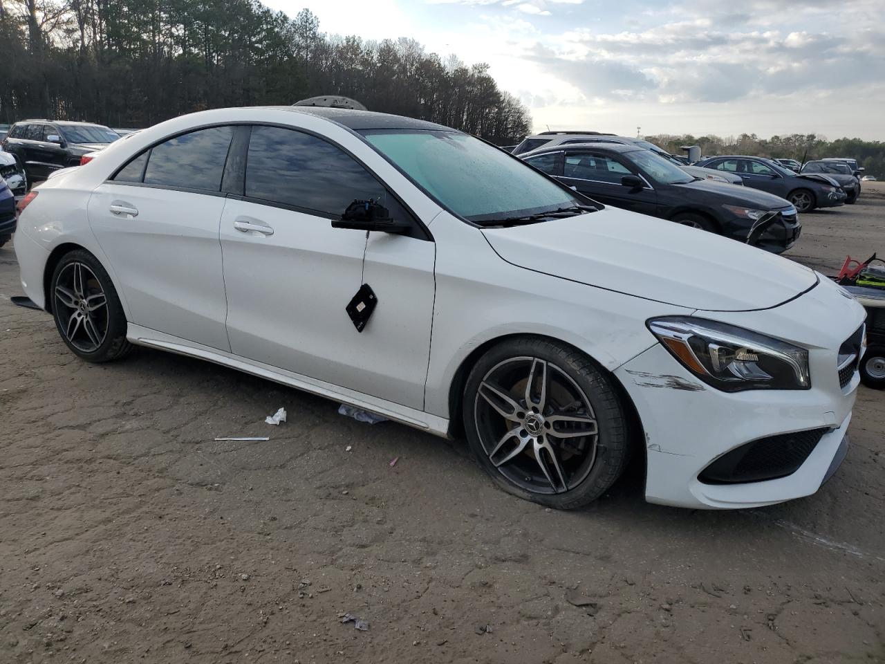 2019 Mercedes-Benz CLA-klasse - Image 4