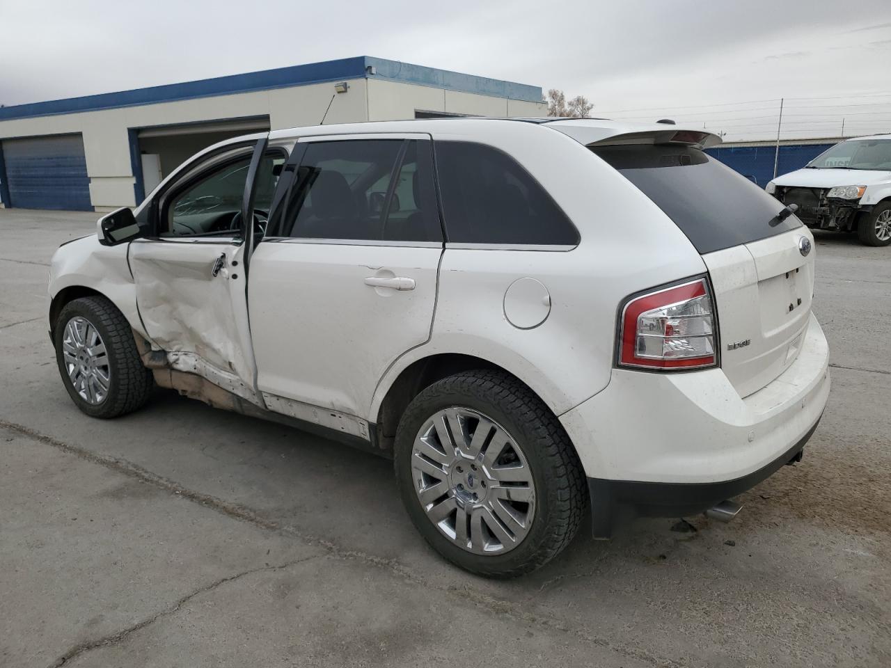 2010 Ford Edge - Image 2
