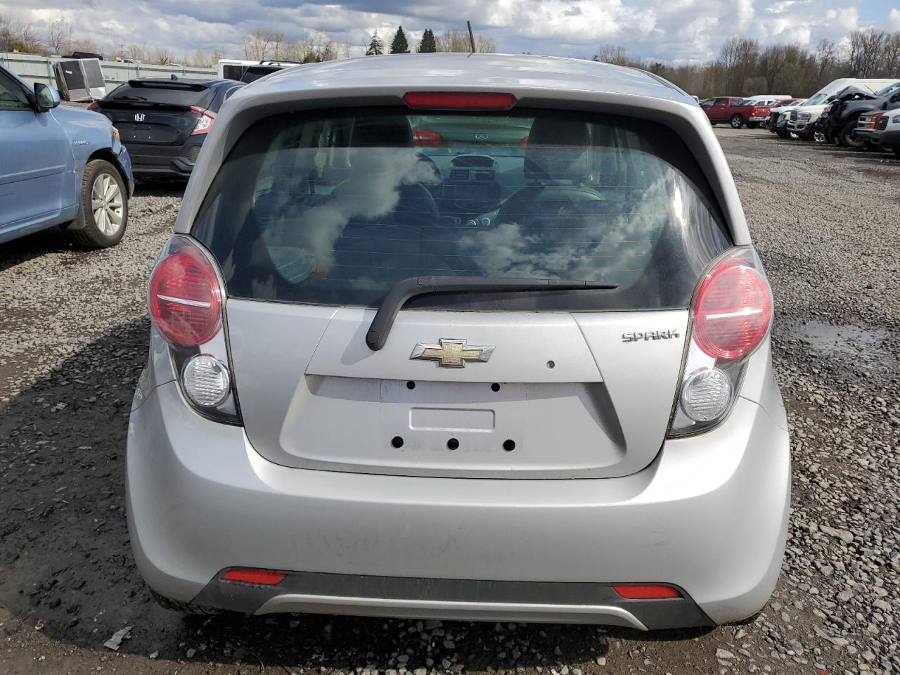 2015 Chevrolet Spark - Image 6
