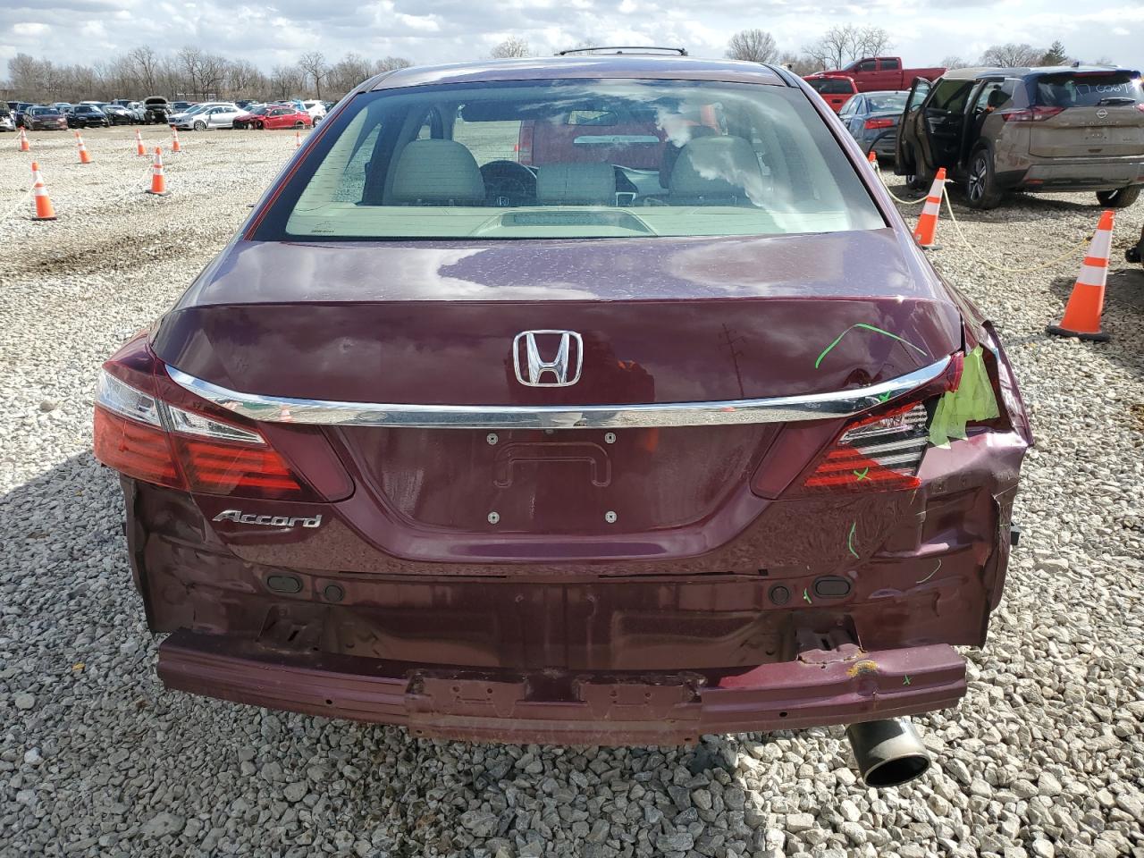 1HGCR2F35HA218362 HONDA ACCORD 2017