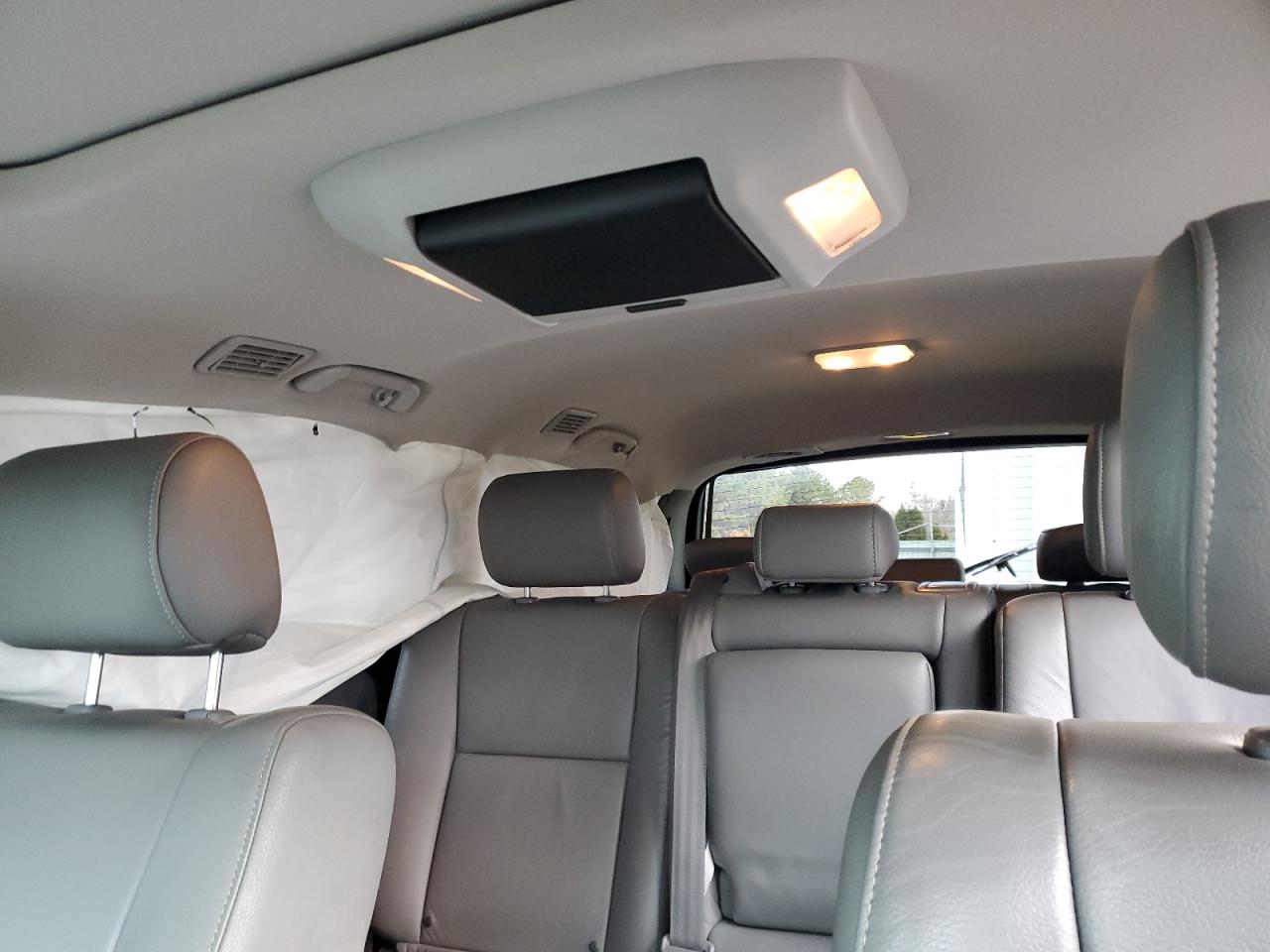 2020 Toyota Sequoia - Image 10