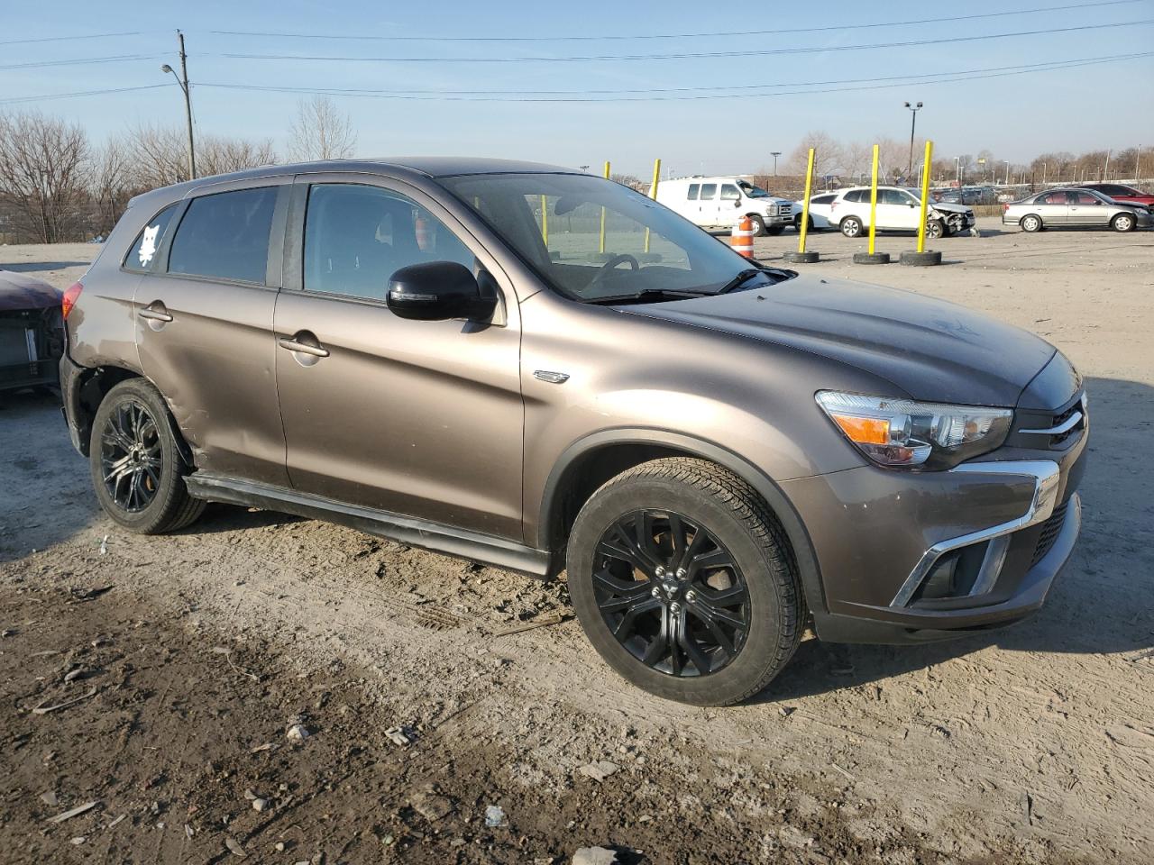 2018 Mitsubishi Outlander - Image 4
