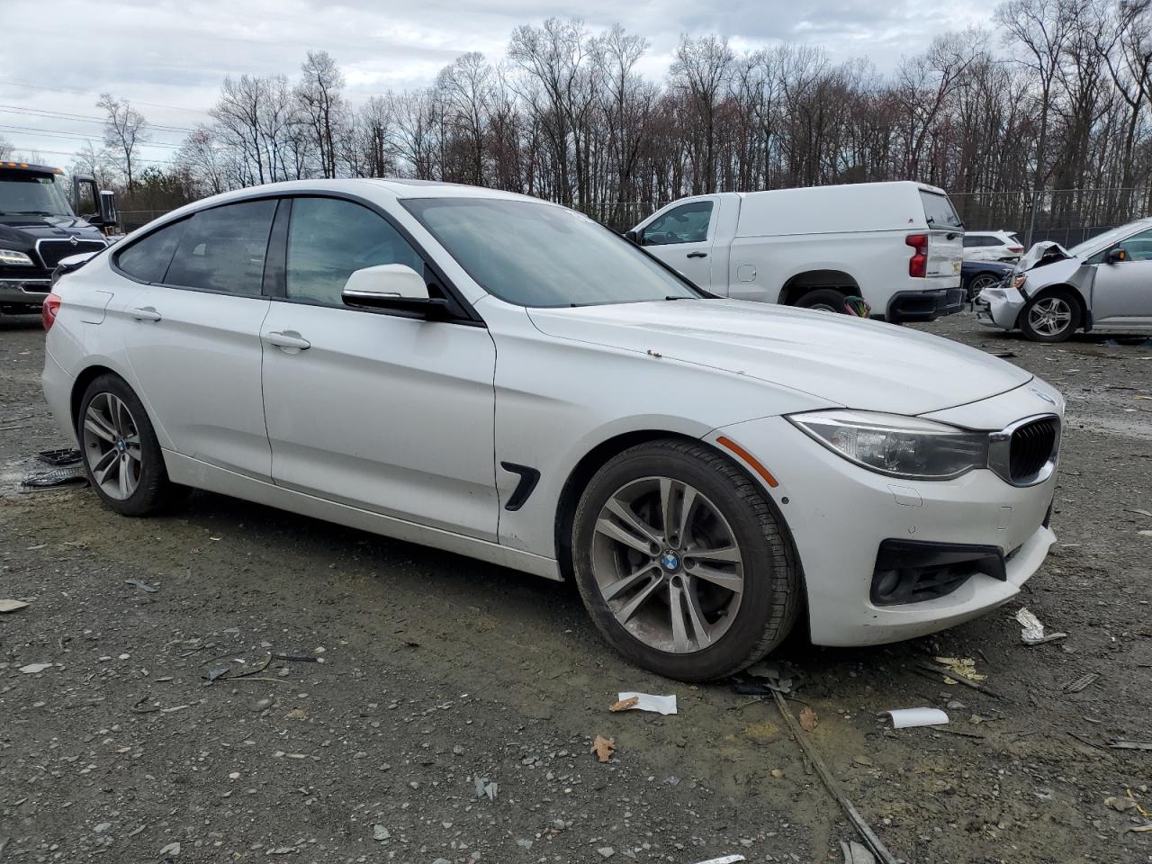 2016 BMW 3er - Image 4