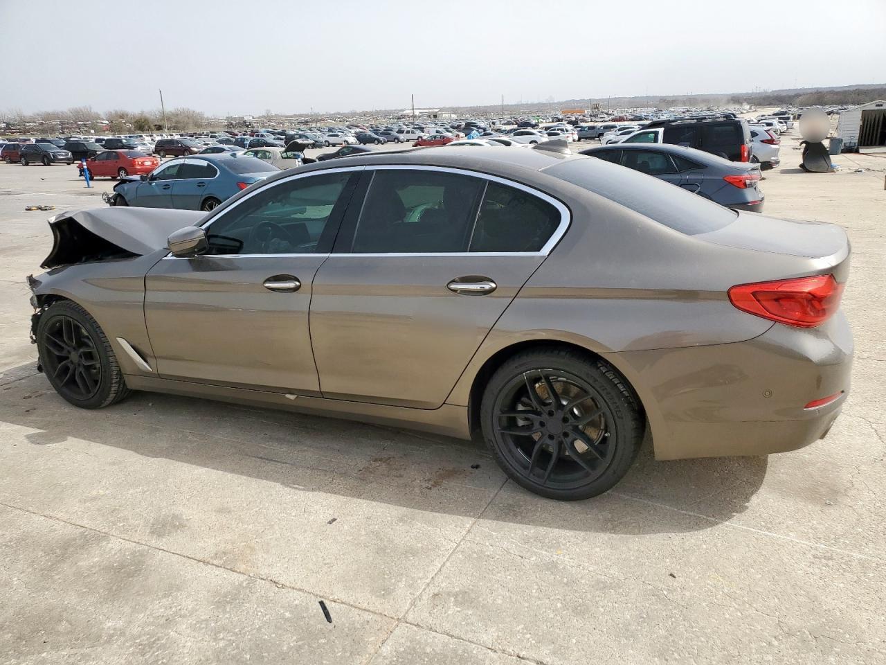 2017 BMW 5er - Image 2