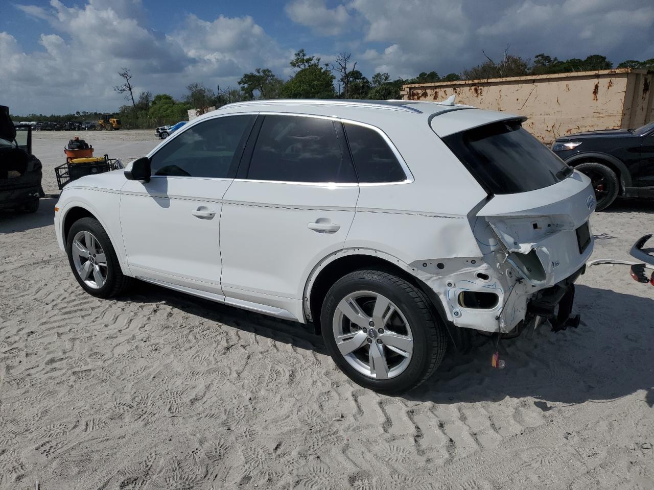 2018 Audi Q5 - Image 2