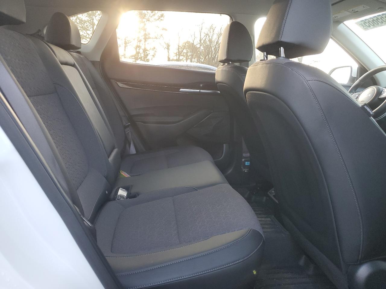 2024 Kia Seltos - Image 12