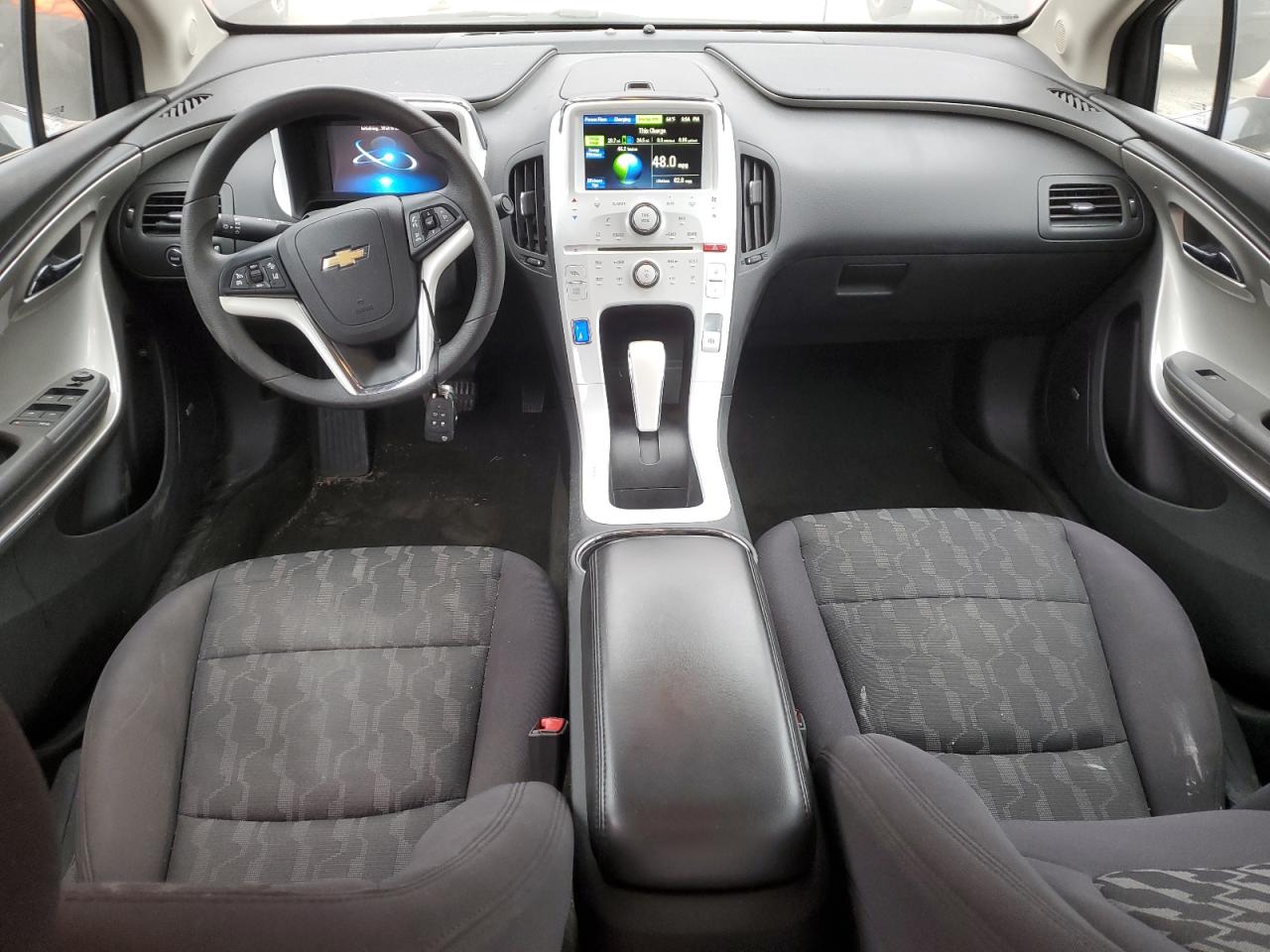 2013 Chevrolet Volt - Image 8