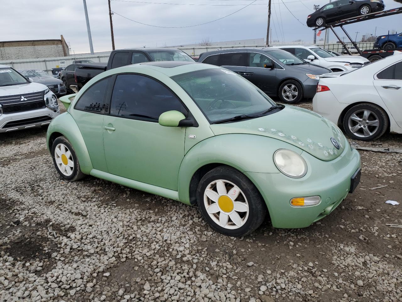2001 Volkswagen Beetle - Image 4