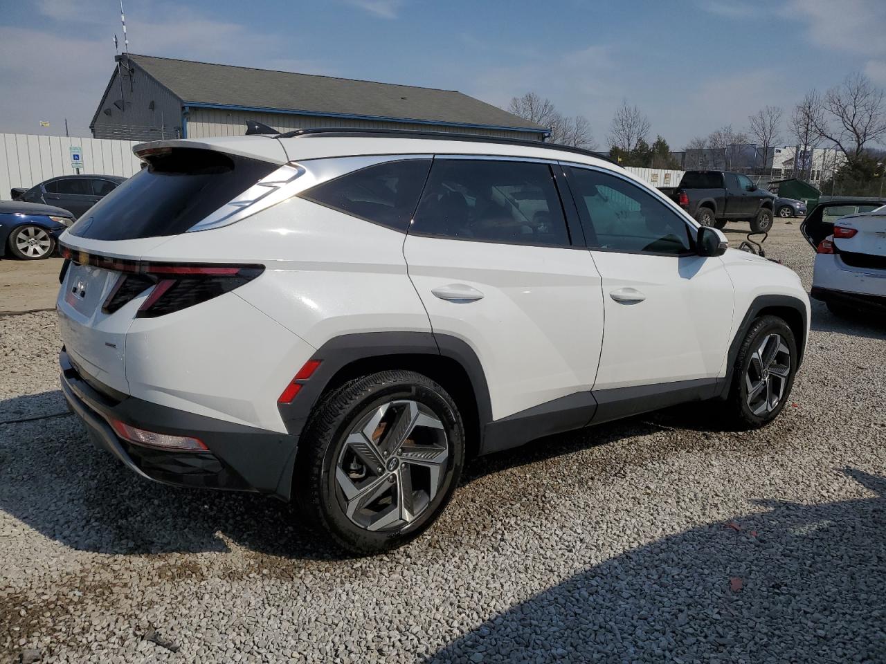2023 Hyundai Tucson - Image 3