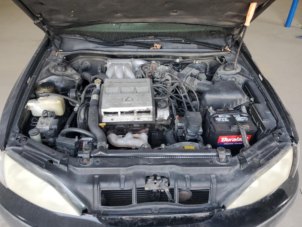 1997 Lexus ES - Image 11